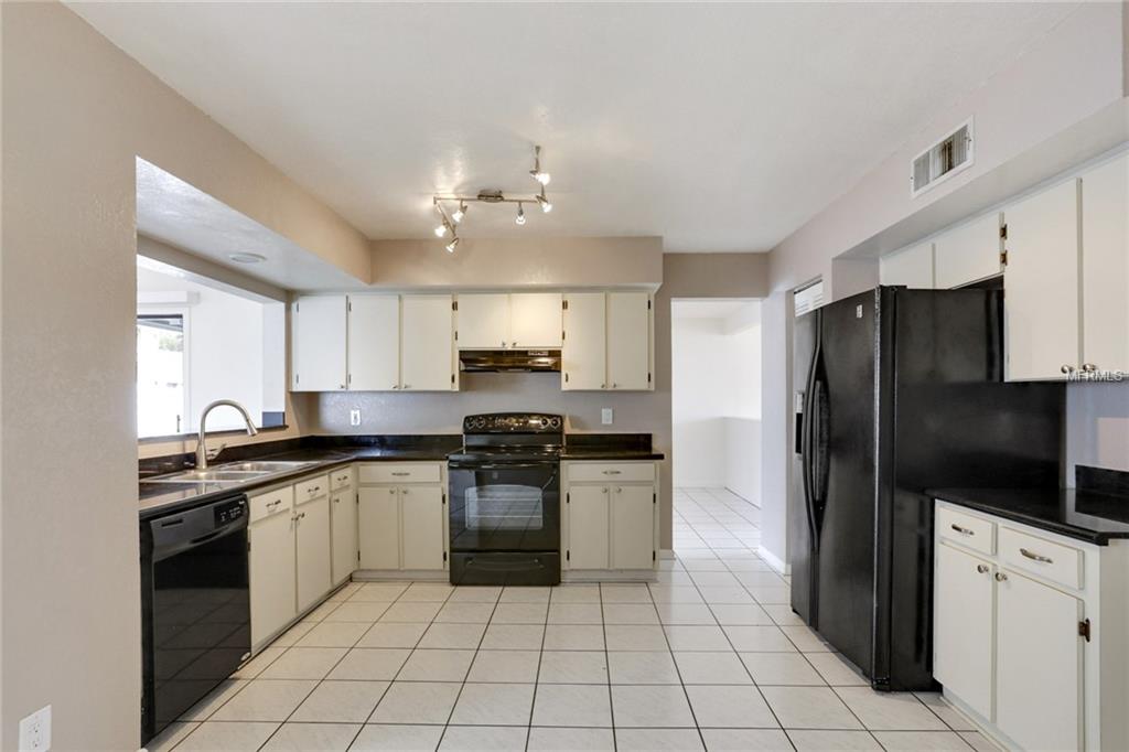 6915 SPANISH MOSS CIRCLE, TAMPA, Florida 33625, 4 Bedrooms Bedrooms, 7 Rooms Rooms,2 BathroomsBathrooms,Residential,For sale,SPANISH MOSS,T2921402