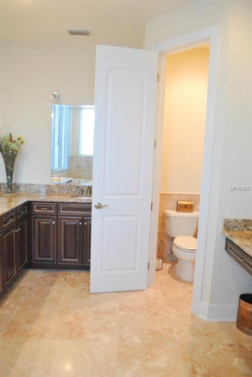 8085 W GULF BOULEVARD, TREASURE ISLAND, Florida 33706, 3 Bedrooms Bedrooms, 5 Rooms Rooms,3 BathroomsBathrooms,Residential,For sale,GULF,U7844410