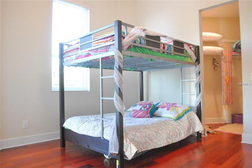 8085 W GULF BOULEVARD, TREASURE ISLAND, Florida 33706, 3 Bedrooms Bedrooms, 5 Rooms Rooms,3 BathroomsBathrooms,Residential,For sale,GULF,U7844410