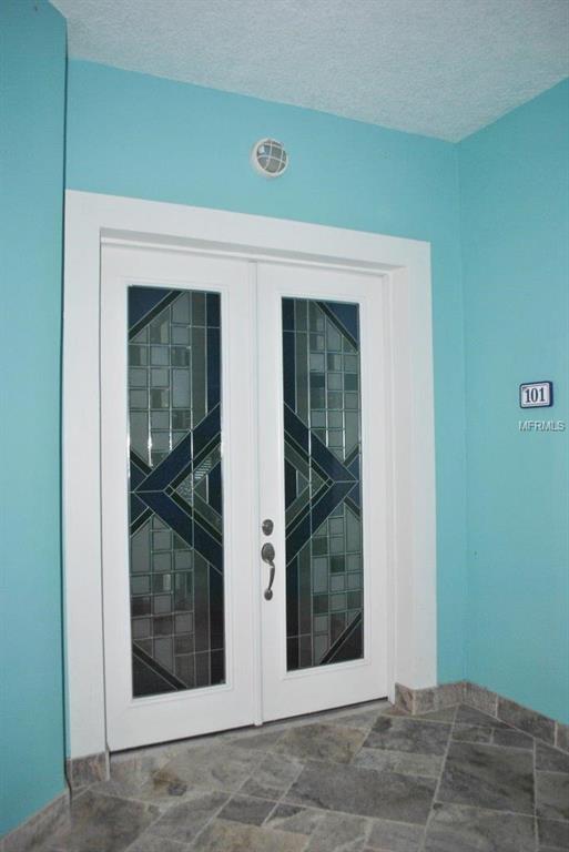 8085 W GULF BOULEVARD, TREASURE ISLAND, Florida 33706, 3 Bedrooms Bedrooms, 5 Rooms Rooms,3 BathroomsBathrooms,Residential,For sale,GULF,U7844410