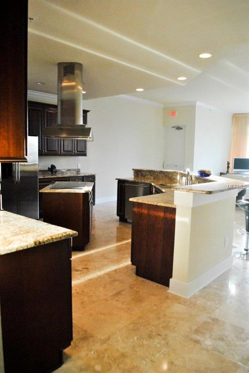 8085 W GULF BOULEVARD, TREASURE ISLAND, Florida 33706, 3 Bedrooms Bedrooms, 5 Rooms Rooms,3 BathroomsBathrooms,Residential,For sale,GULF,U7844410