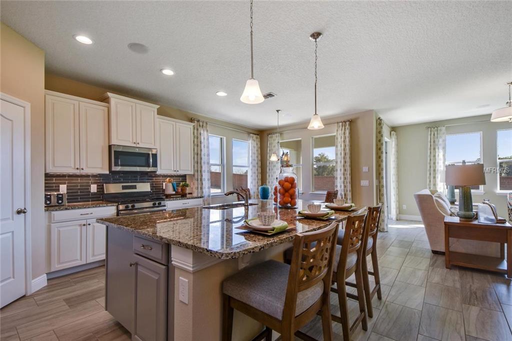 617 MISTY MAPLE STREET, OCOEE, Florida 34761, 3 Bedrooms Bedrooms, 8 Rooms Rooms,2 BathroomsBathrooms,Residential,For sale,MISTY MAPLE,W7637131