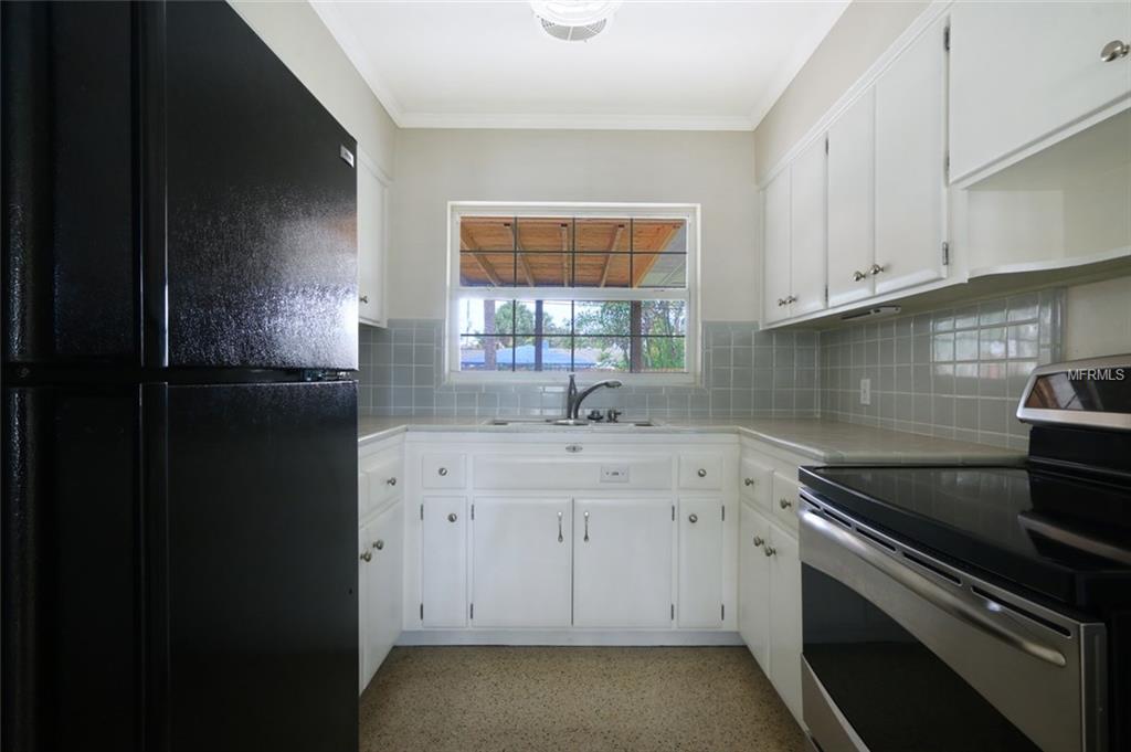 824 NARCISSUS AVENUE, CLEARWATER BEACH, Florida 33767, 2 Bedrooms Bedrooms, 3 Rooms Rooms,2 BathroomsBathrooms,Residential,For sale,NARCISSUS,U7845547