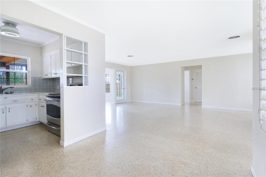 824 NARCISSUS AVENUE, CLEARWATER BEACH, Florida 33767, 2 Bedrooms Bedrooms, 3 Rooms Rooms,2 BathroomsBathrooms,Residential,For sale,NARCISSUS,U7845547