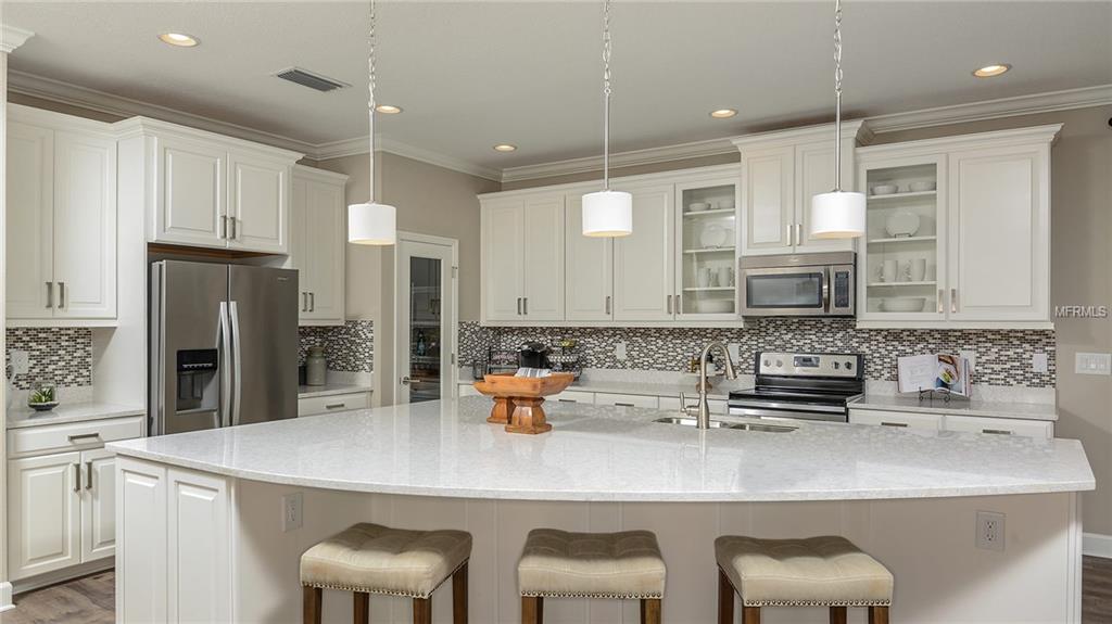 4404 CONCHFISH LANE, OSPREY, Florida 34229, 4 Bedrooms Bedrooms, 9 Rooms Rooms,3 BathroomsBathrooms,Residential,For sale,CONCHFISH,T2927690