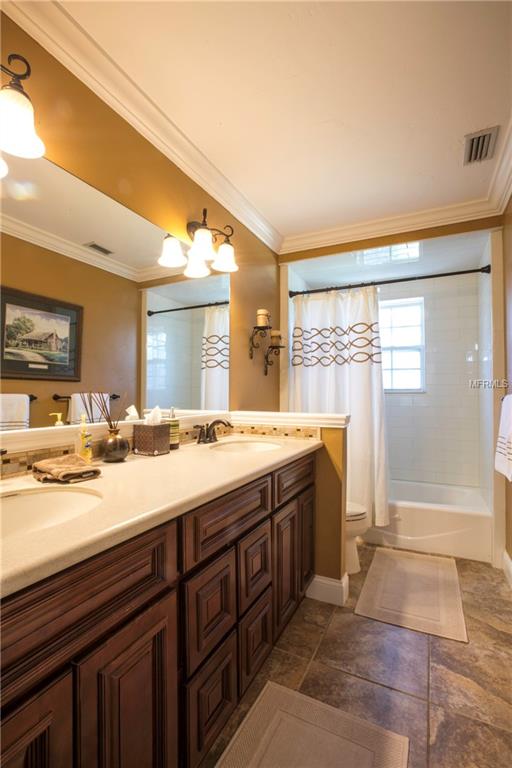 7375 MILLBROOK OAKS DR, LAKELAND, Florida 33813, 5 Bedrooms Bedrooms, 11 Rooms Rooms,4 BathroomsBathrooms,Residential,For sale,MILLBROOK OAKS DR,L4725478