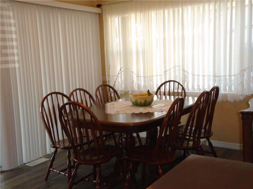 211 89TH AVENUE N, ST PETERSBURG, Florida 33702, 2 Bedrooms Bedrooms, 5 Rooms Rooms,2 BathroomsBathrooms,Residential,For sale,89TH,U7847345