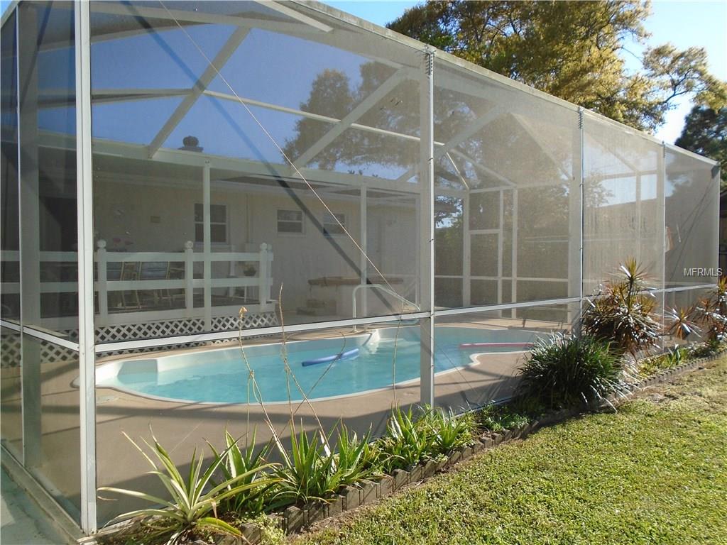 211 89TH AVENUE N, ST PETERSBURG, Florida 33702, 2 Bedrooms Bedrooms, 5 Rooms Rooms,2 BathroomsBathrooms,Residential,For sale,89TH,U7847345