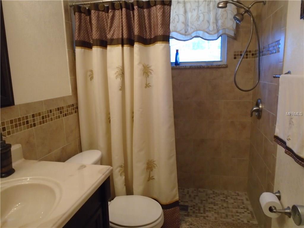 211 89TH AVENUE N, ST PETERSBURG, Florida 33702, 2 Bedrooms Bedrooms, 5 Rooms Rooms,2 BathroomsBathrooms,Residential,For sale,89TH,U7847345