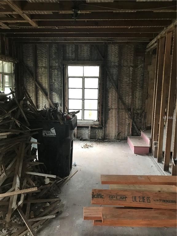 705 BAFFIE AVENUE, WINTER PARK, Florida 32789, 3 Bedrooms Bedrooms, 3 Rooms Rooms,2 BathroomsBathrooms,Residential,For sale,BAFFIE,O5561778