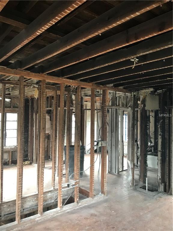 705 BAFFIE AVENUE, WINTER PARK, Florida 32789, 3 Bedrooms Bedrooms, 3 Rooms Rooms,2 BathroomsBathrooms,Residential,For sale,BAFFIE,O5561778