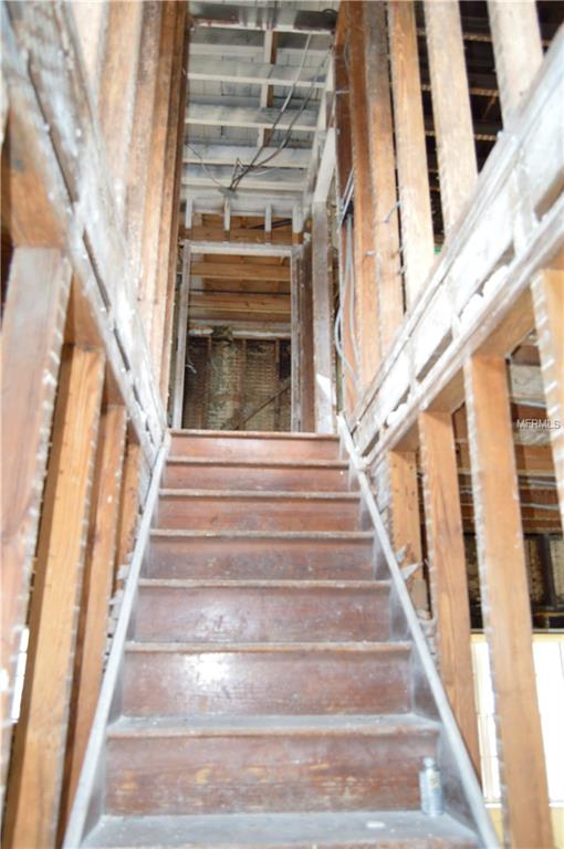 705 BAFFIE AVENUE, WINTER PARK, Florida 32789, 3 Bedrooms Bedrooms, 3 Rooms Rooms,2 BathroomsBathrooms,Residential,For sale,BAFFIE,O5561778