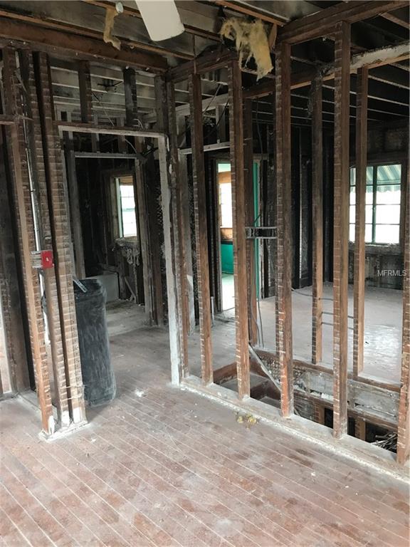 705 BAFFIE AVENUE, WINTER PARK, Florida 32789, 3 Bedrooms Bedrooms, 3 Rooms Rooms,2 BathroomsBathrooms,Residential,For sale,BAFFIE,O5561778