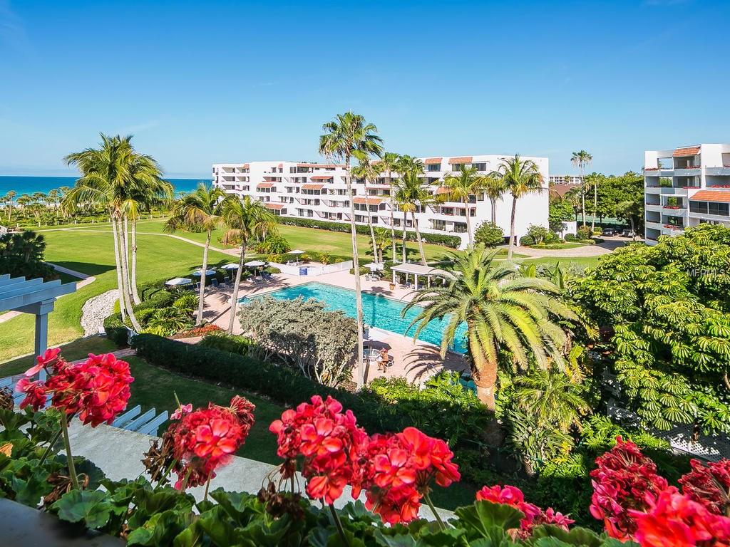 1445 GULF OF MEXICO DRIVE, LONGBOAT KEY, Florida 34228, 2 Bedrooms Bedrooms, 7 Rooms Rooms,2 BathroomsBathrooms,Residential,For sale,GULF OF MEXICO,A4192056