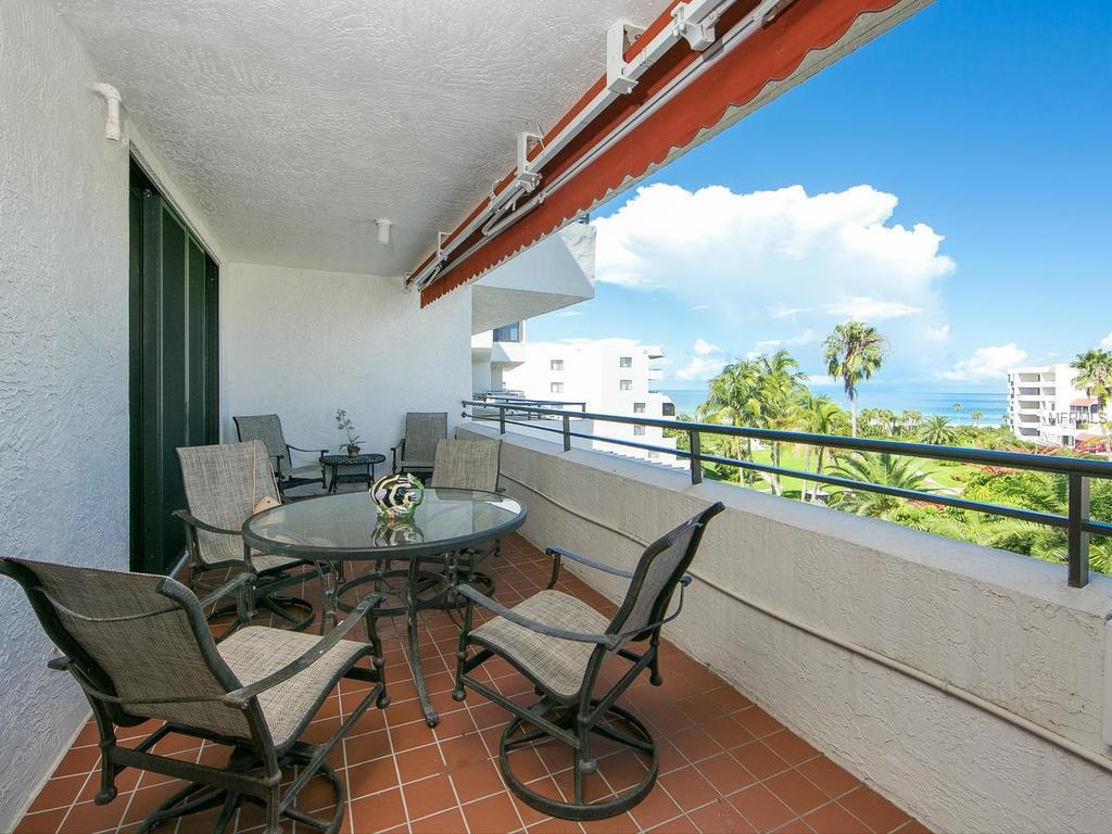 1445 GULF OF MEXICO DRIVE, LONGBOAT KEY, Florida 34228, 2 Bedrooms Bedrooms, 7 Rooms Rooms,2 BathroomsBathrooms,Residential,For sale,GULF OF MEXICO,A4192056