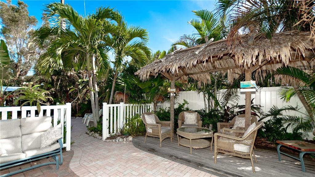 227 85TH STREET, HOLMES BEACH, Florida 34217, 3 Bedrooms Bedrooms, 7 Rooms Rooms,2 BathroomsBathrooms,Residential,For sale,85TH,A4195769