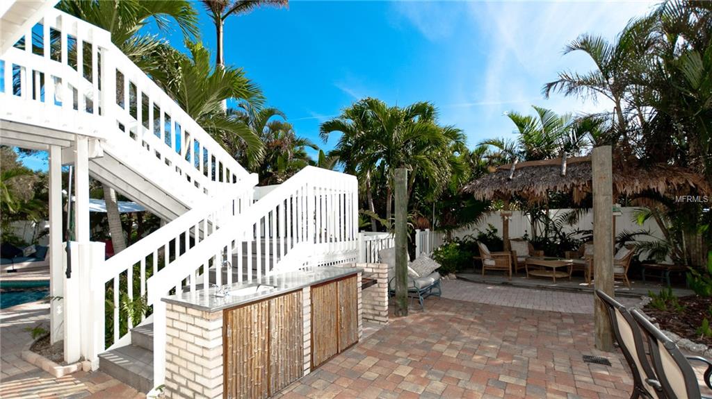 227 85TH STREET, HOLMES BEACH, Florida 34217, 3 Bedrooms Bedrooms, 7 Rooms Rooms,2 BathroomsBathrooms,Residential,For sale,85TH,A4195769