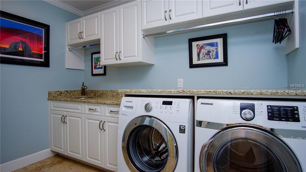 119 MARINA DEL REY COURT, CLEARWATER BEACH, Florida 33767, 3 Bedrooms Bedrooms, 3 Rooms Rooms,3 BathroomsBathrooms,Residential,For sale,MARINA DEL REY,U7834497