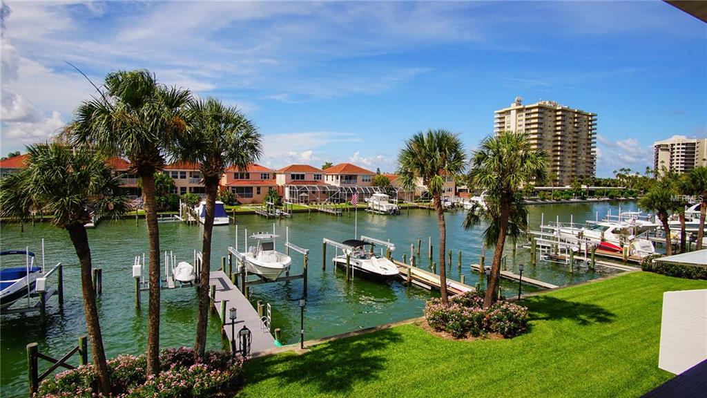 119 MARINA DEL REY COURT, CLEARWATER BEACH, Florida 33767, 3 Bedrooms Bedrooms, 3 Rooms Rooms,3 BathroomsBathrooms,Residential,For sale,MARINA DEL REY,U7834497