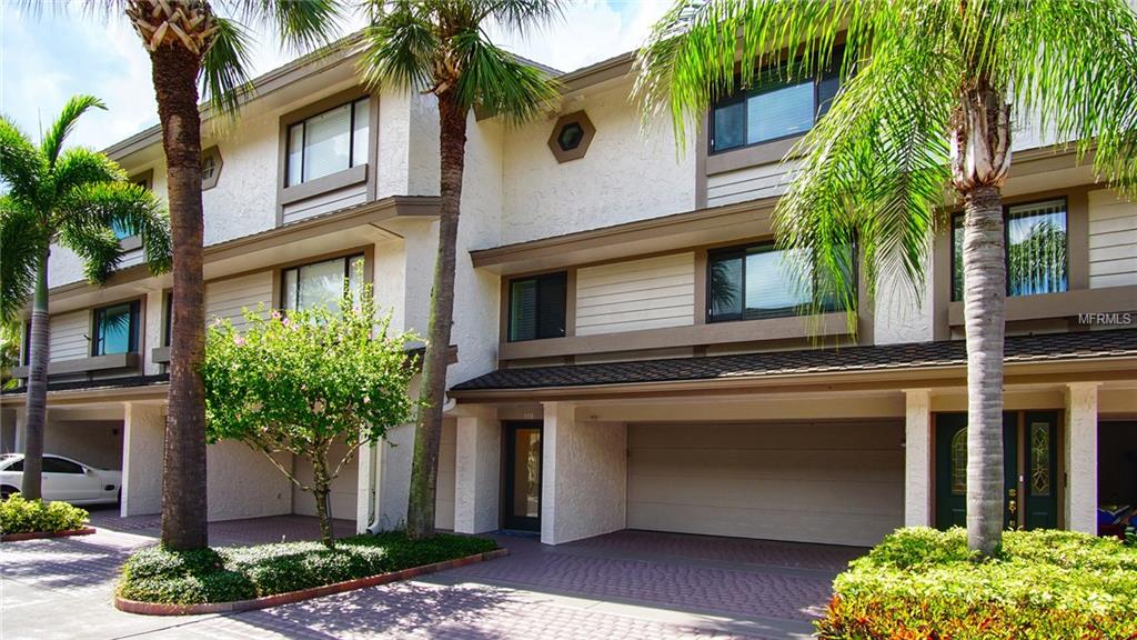 119 MARINA DEL REY COURT, CLEARWATER BEACH, Florida 33767, 3 Bedrooms Bedrooms, 3 Rooms Rooms,3 BathroomsBathrooms,Residential,For sale,MARINA DEL REY,U7834497