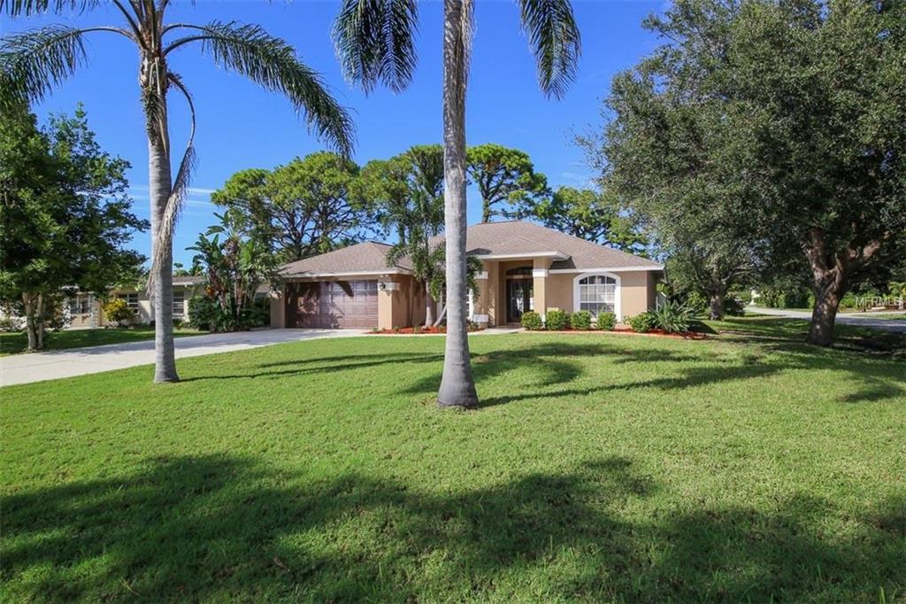 300 SHORT ROAD, VENICE, Florida 34285, 4 Bedrooms Bedrooms, 7 Rooms Rooms,2 BathroomsBathrooms,Residential,For sale,SHORT,N5915266