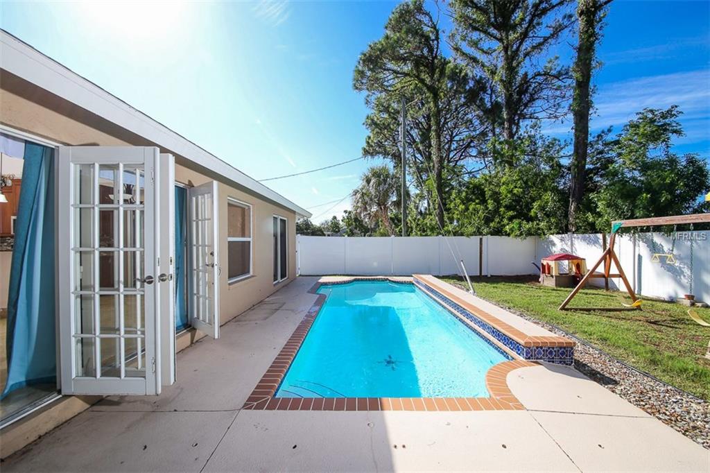 300 SHORT ROAD, VENICE, Florida 34285, 4 Bedrooms Bedrooms, 7 Rooms Rooms,2 BathroomsBathrooms,Residential,For sale,SHORT,N5915266