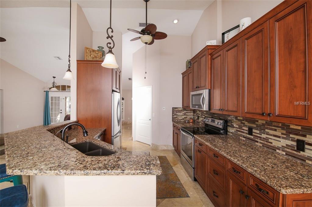 300 SHORT ROAD, VENICE, Florida 34285, 4 Bedrooms Bedrooms, 7 Rooms Rooms,2 BathroomsBathrooms,Residential,For sale,SHORT,N5915266