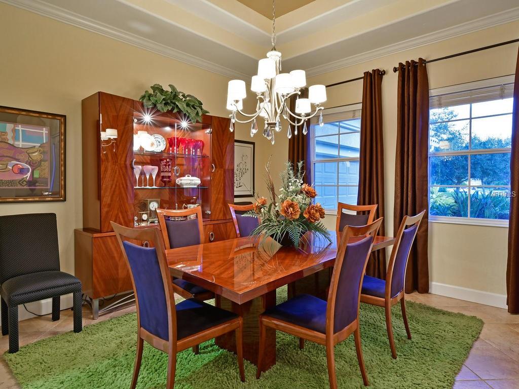 1012 RAINBOW COURT, BRADENTON, Florida 34212, 3 Bedrooms Bedrooms, 11 Rooms Rooms,3 BathroomsBathrooms,Residential,For sale,RAINBOW,A4203968