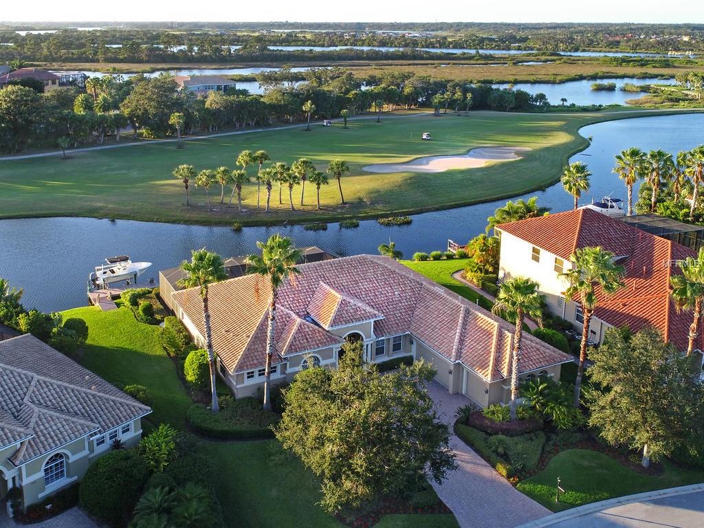 1012 RAINBOW COURT, BRADENTON, Florida 34212, 3 Bedrooms Bedrooms, 11 Rooms Rooms,3 BathroomsBathrooms,Residential,For sale,RAINBOW,A4203968