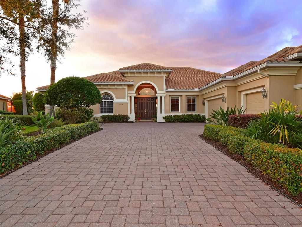 1012 RAINBOW COURT, BRADENTON, Florida 34212, 3 Bedrooms Bedrooms, 11 Rooms Rooms,3 BathroomsBathrooms,Residential,For sale,RAINBOW,A4203968