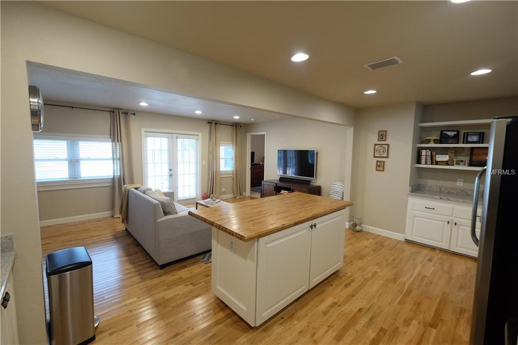 1416 E JEAN STREET, TAMPA, Florida 33604, 4 Bedrooms Bedrooms, 7 Rooms Rooms,2 BathroomsBathrooms,Residential,For sale,JEAN,T2919777