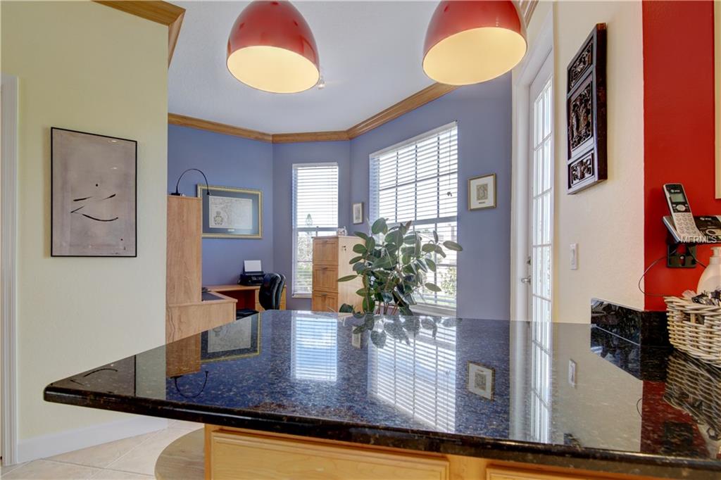 115 SHOALS CIRCLE, NORTH REDINGTON BEACH, Florida 33708, 3 Bedrooms Bedrooms, 6 Rooms Rooms,2 BathroomsBathrooms,Residential,For sale,SHOALS,U7844413