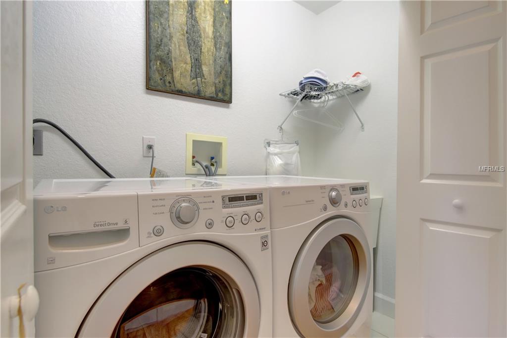 115 SHOALS CIRCLE, NORTH REDINGTON BEACH, Florida 33708, 3 Bedrooms Bedrooms, 6 Rooms Rooms,2 BathroomsBathrooms,Residential,For sale,SHOALS,U7844413