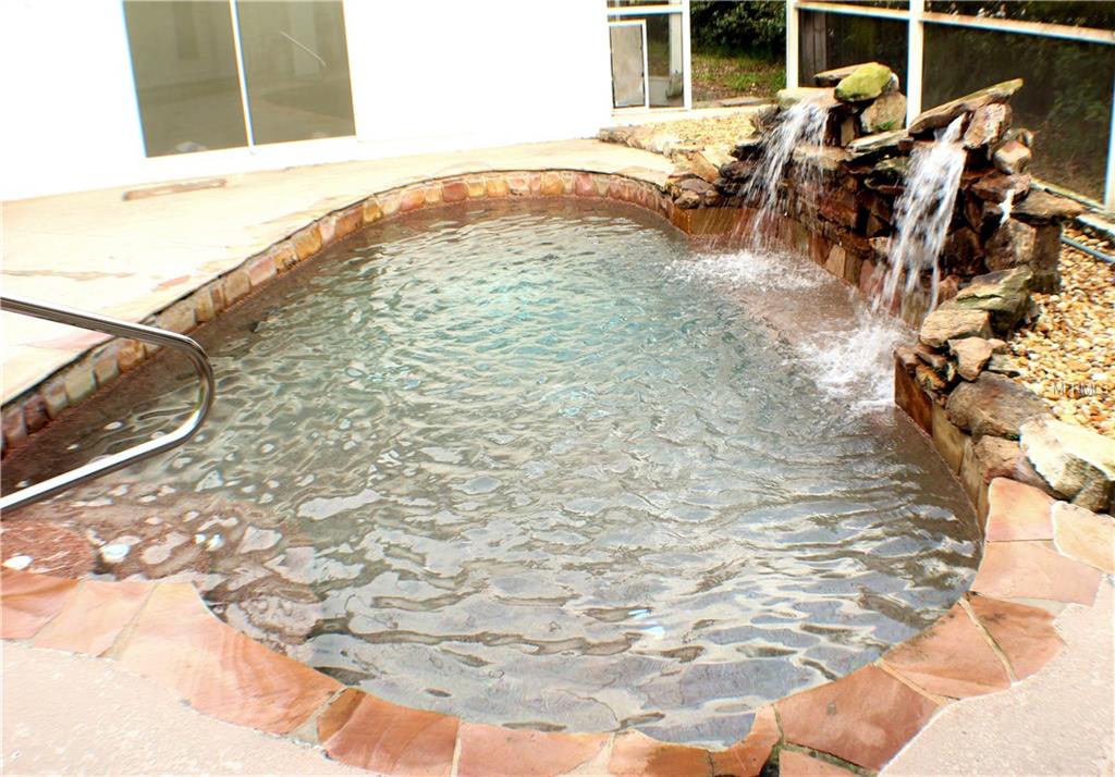 22809 WILLOW LAKES DRIVE, LUTZ, Florida 33549, 4 Bedrooms Bedrooms, 9 Rooms Rooms,3 BathroomsBathrooms,Residential,For sale,WILLOW LAKES,T2925299