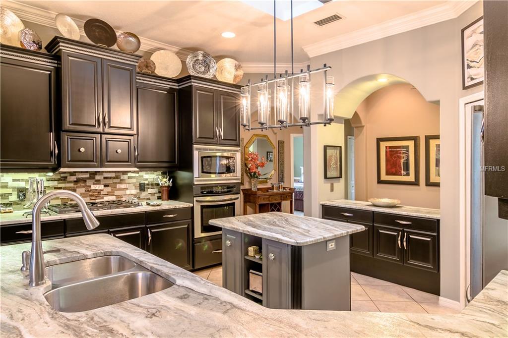 7525 PALMER GLEN CIRCLE, SARASOTA, Florida 34240, 4 Bedrooms Bedrooms, 4 Rooms Rooms,3 BathroomsBathrooms,Residential,For sale,PALMER GLEN,A4208443