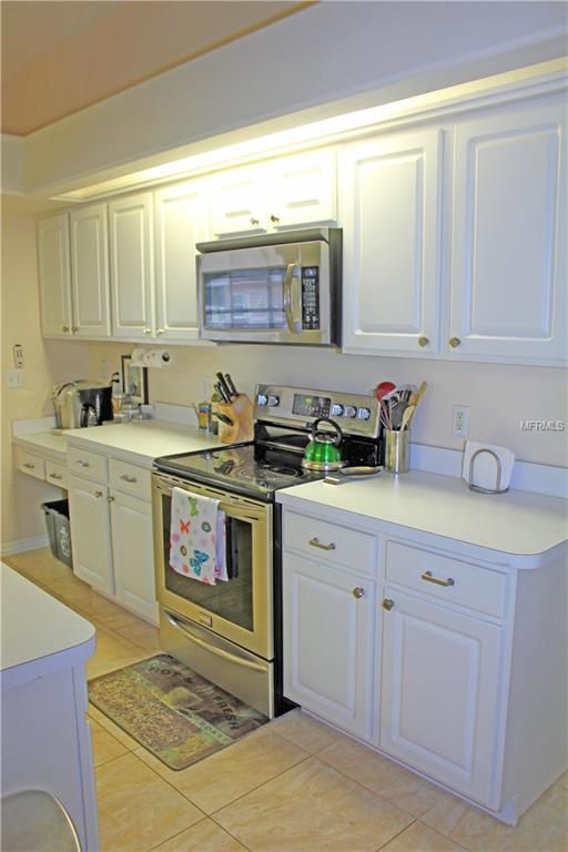 1307 N JACKS LAKE ROAD, CLERMONT, Florida 34711, 4 Bedrooms Bedrooms, 9 Rooms Rooms,2 BathroomsBathrooms,Residential,For sale,JACKS LAKE,O5559861