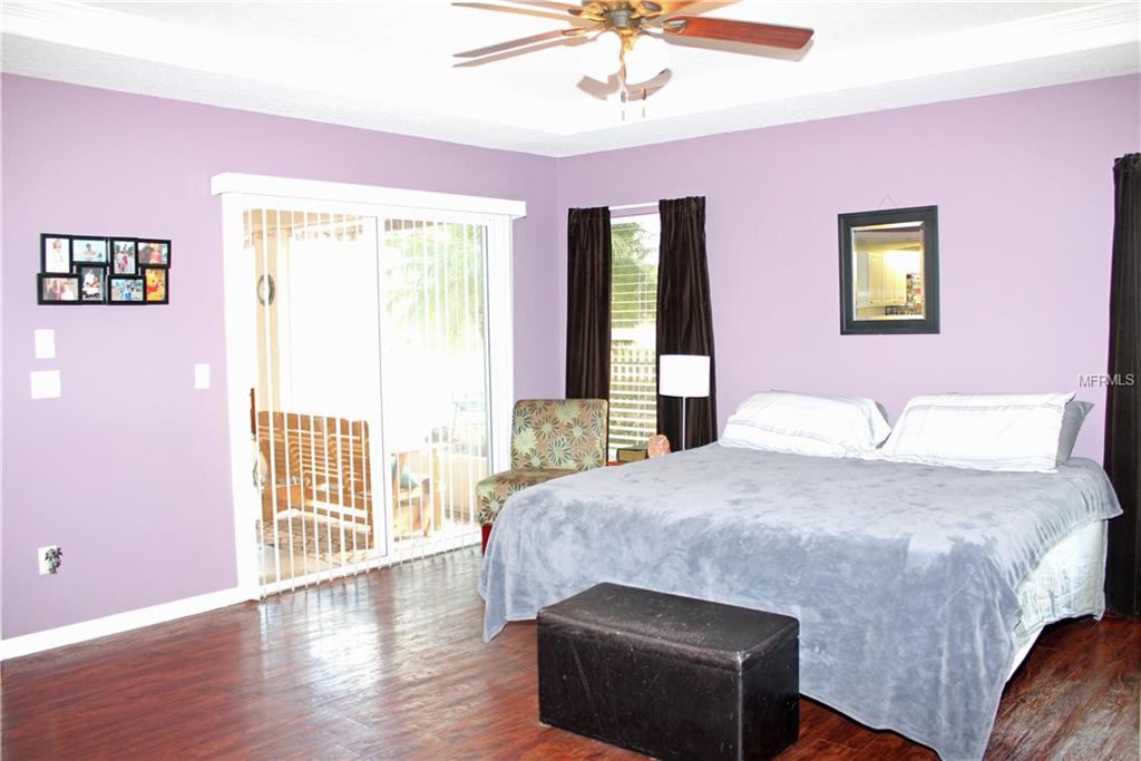 1307 N JACKS LAKE ROAD, CLERMONT, Florida 34711, 4 Bedrooms Bedrooms, 9 Rooms Rooms,2 BathroomsBathrooms,Residential,For sale,JACKS LAKE,O5559861