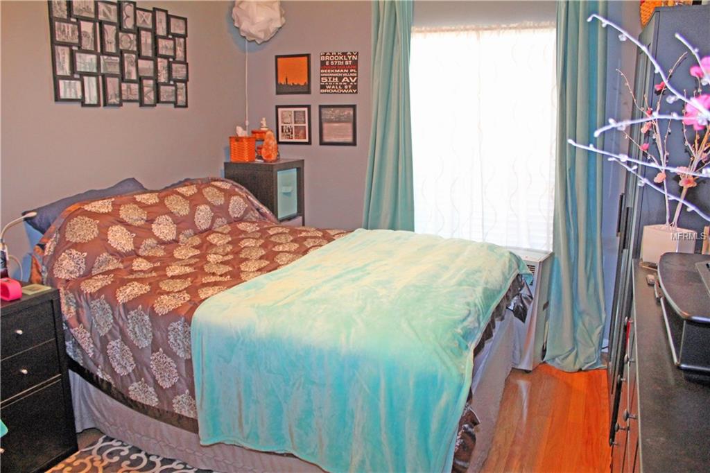 1307 N JACKS LAKE ROAD, CLERMONT, Florida 34711, 4 Bedrooms Bedrooms, 9 Rooms Rooms,2 BathroomsBathrooms,Residential,For sale,JACKS LAKE,O5559861