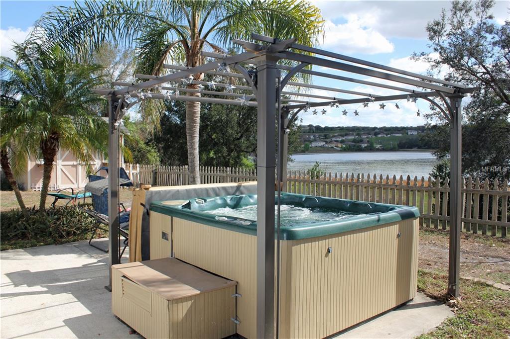 1307 N JACKS LAKE ROAD, CLERMONT, Florida 34711, 4 Bedrooms Bedrooms, 9 Rooms Rooms,2 BathroomsBathrooms,Residential,For sale,JACKS LAKE,O5559861