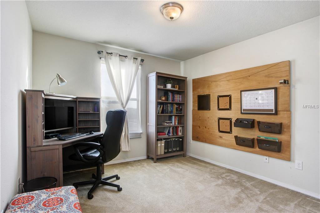 9223 ENGLISH OAKS LANE, RIVERVIEW, Florida 33578, 3 Bedrooms Bedrooms, 6 Rooms Rooms,2 BathroomsBathrooms,Residential,For sale,ENGLISH OAKS,T2927691