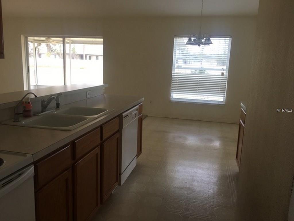 12126 COLONIAL ESTATES LANE, RIVERVIEW, Florida 33579, 3 Bedrooms Bedrooms, 5 Rooms Rooms,2 BathroomsBathrooms,Residential,For sale,COLONIAL ESTATES,O5561539