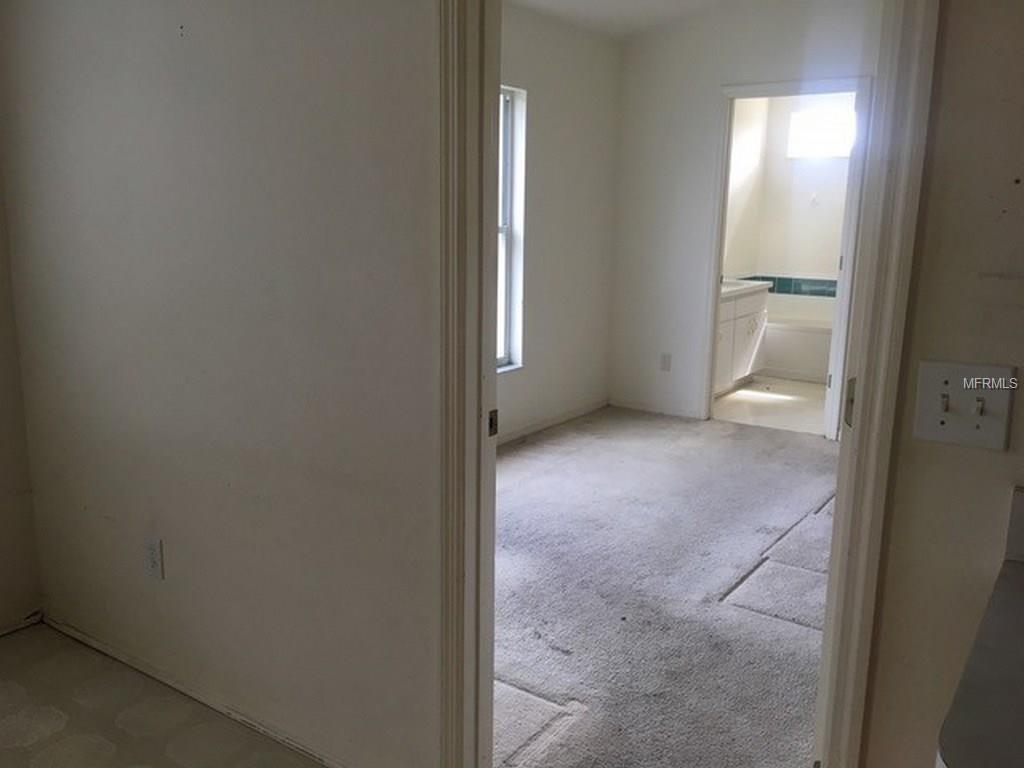 12126 COLONIAL ESTATES LANE, RIVERVIEW, Florida 33579, 3 Bedrooms Bedrooms, 5 Rooms Rooms,2 BathroomsBathrooms,Residential,For sale,COLONIAL ESTATES,O5561539