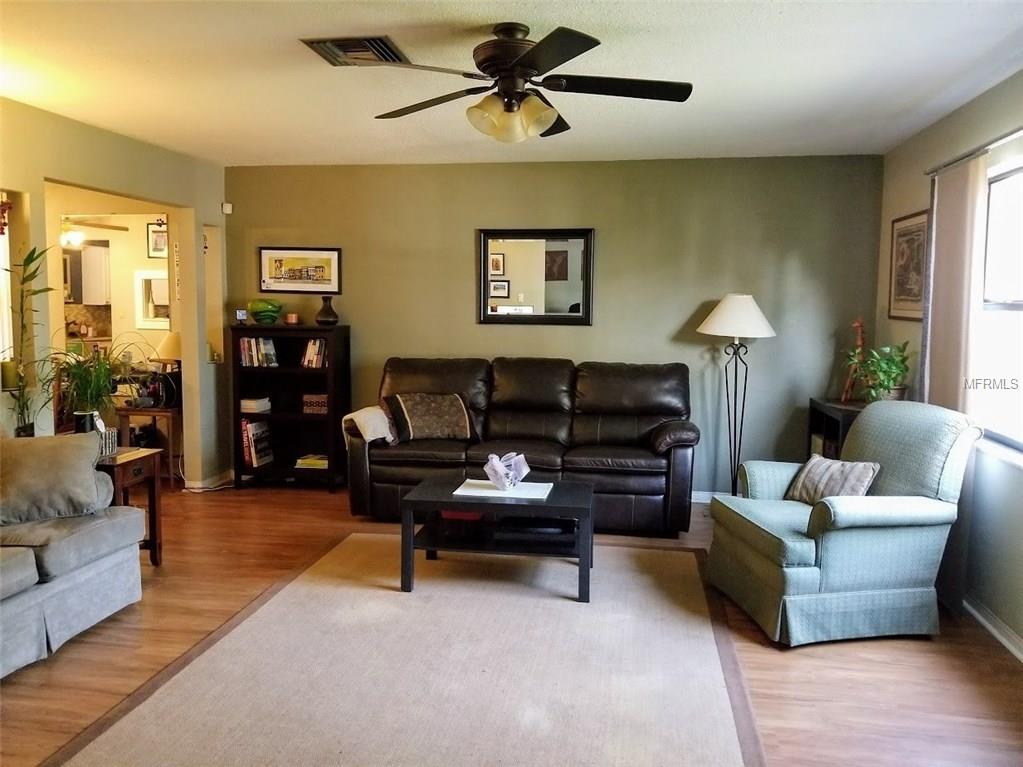 3244 8TH AVENUE N, ST PETERSBURG, Florida 33713, 2 Bedrooms Bedrooms, 6 Rooms Rooms,1 BathroomBathrooms,Residential,For sale,8TH,U7847575