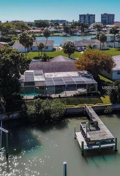 7905 11TH AVENUE S, ST PETERSBURG, Florida 33707, 4 Bedrooms Bedrooms, 7 Rooms Rooms,3 BathroomsBathrooms,Residential,For sale,11TH,U7831630
