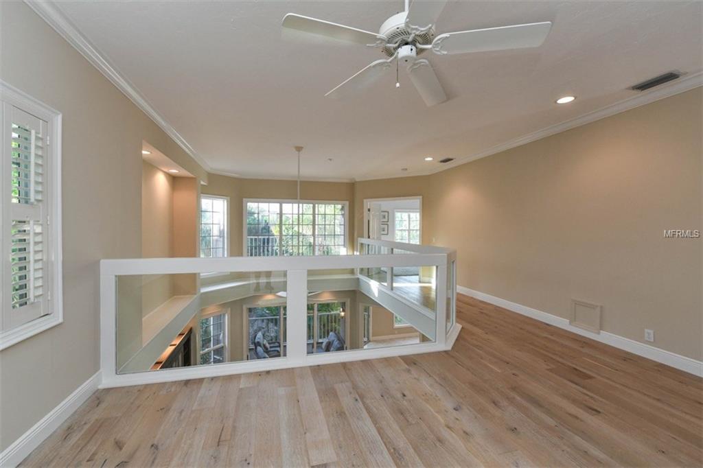 3947 SOMERSET DRIVE, SARASOTA, Florida 34242, 3 Bedrooms Bedrooms, 5 Rooms Rooms,3 BathroomsBathrooms,Residential,For sale,SOMERSET,A4201541