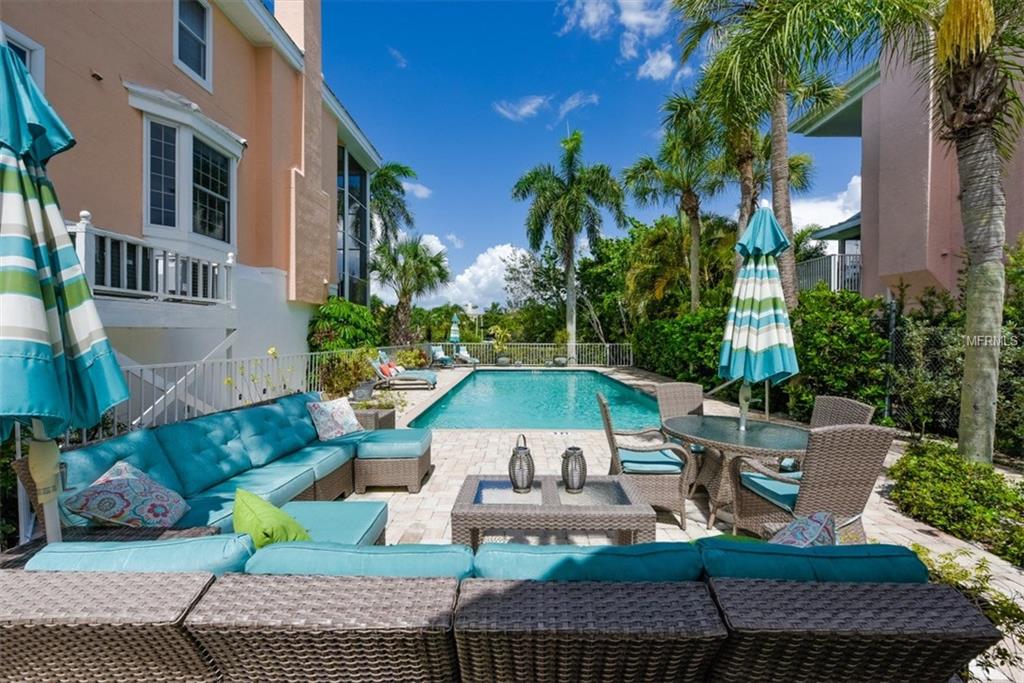 3947 SOMERSET DRIVE, SARASOTA, Florida 34242, 3 Bedrooms Bedrooms, 5 Rooms Rooms,3 BathroomsBathrooms,Residential,For sale,SOMERSET,A4201541