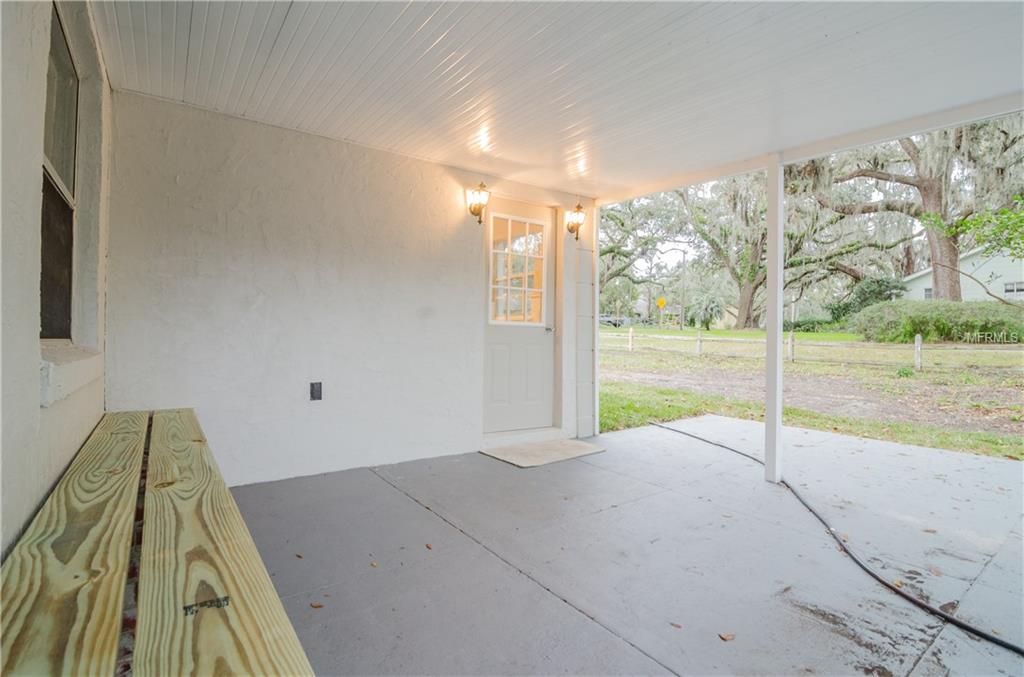 804 NESTLEWOOD COURT, LAKELAND, Florida 33813, 3 Bedrooms Bedrooms, 8 Rooms Rooms,2 BathroomsBathrooms,Residential,For sale,NESTLEWOOD,L4724919