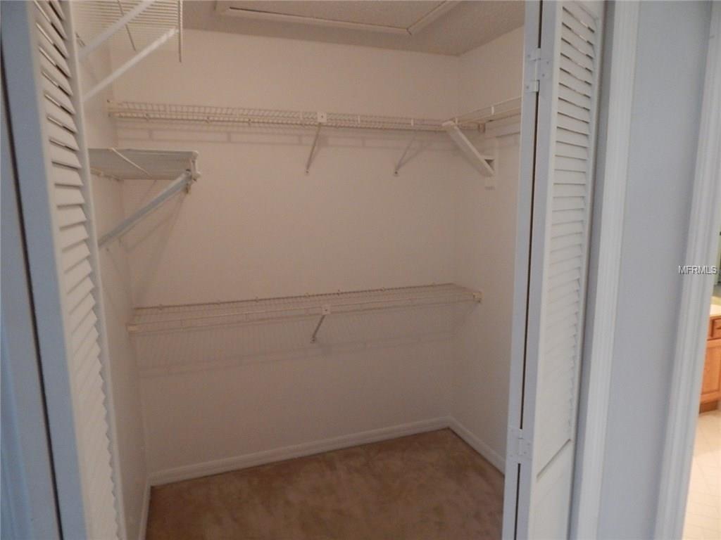 7258 DELLA DRIVE, ORLANDO, Florida 32819, 2 Bedrooms Bedrooms, 5 Rooms Rooms,2 BathroomsBathrooms,Residential,For sale,DELLA,O5556693