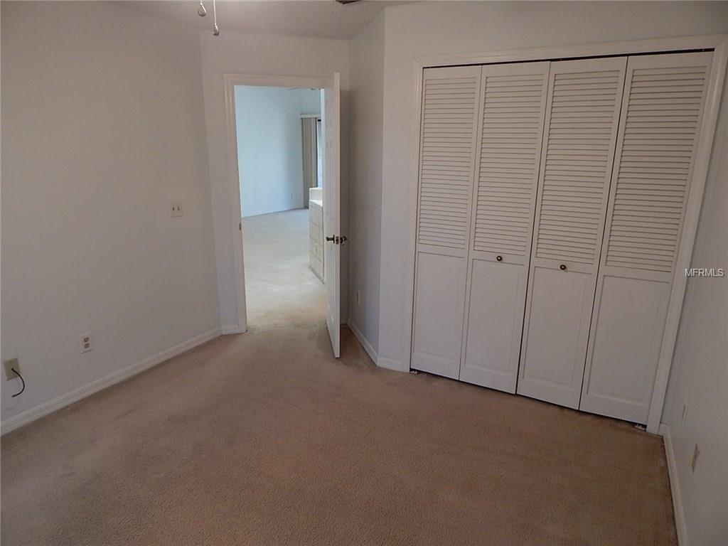 7258 DELLA DRIVE, ORLANDO, Florida 32819, 2 Bedrooms Bedrooms, 5 Rooms Rooms,2 BathroomsBathrooms,Residential,For sale,DELLA,O5556693