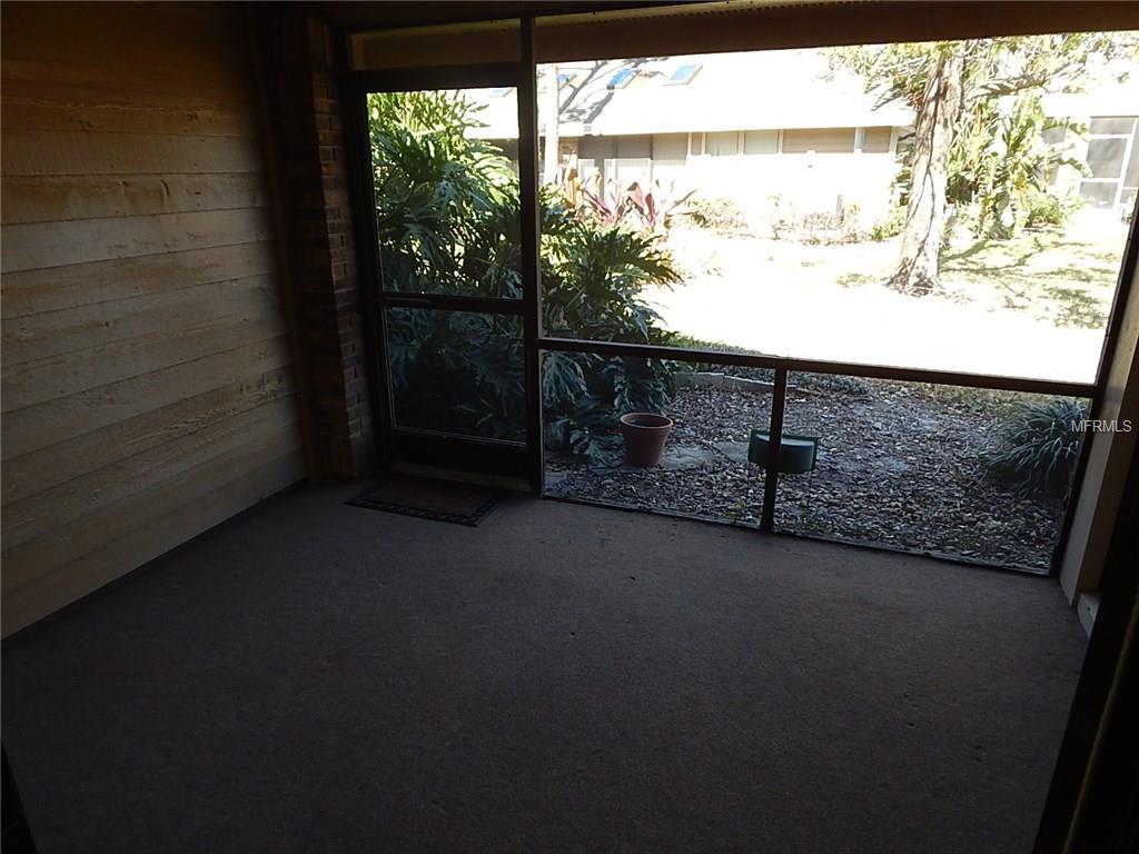 7258 DELLA DRIVE, ORLANDO, Florida 32819, 2 Bedrooms Bedrooms, 5 Rooms Rooms,2 BathroomsBathrooms,Residential,For sale,DELLA,O5556693